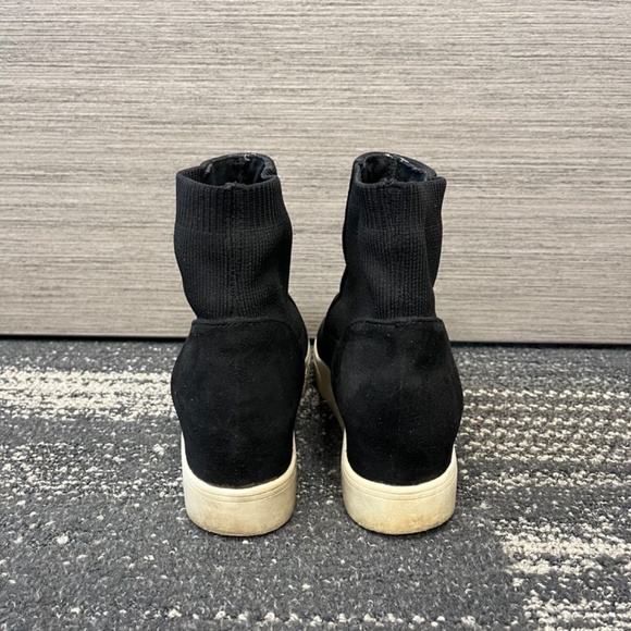 Steve Madden hidden wedge boots - Picture 3 of 4